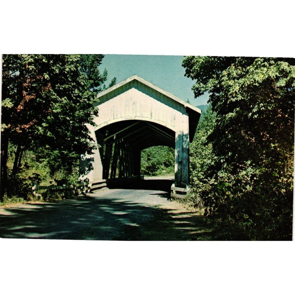 Short Covered Bridge Postcard Travel Souvenir Unposted Linn County Oregon
